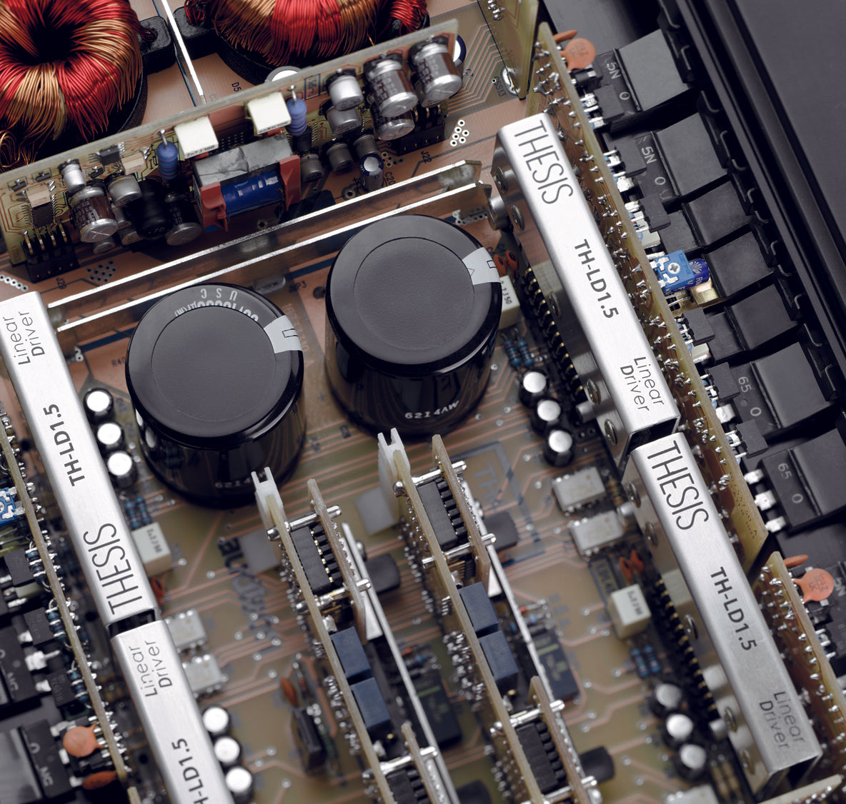 Thesis 1500W 1-Channel A-Class Amplifier