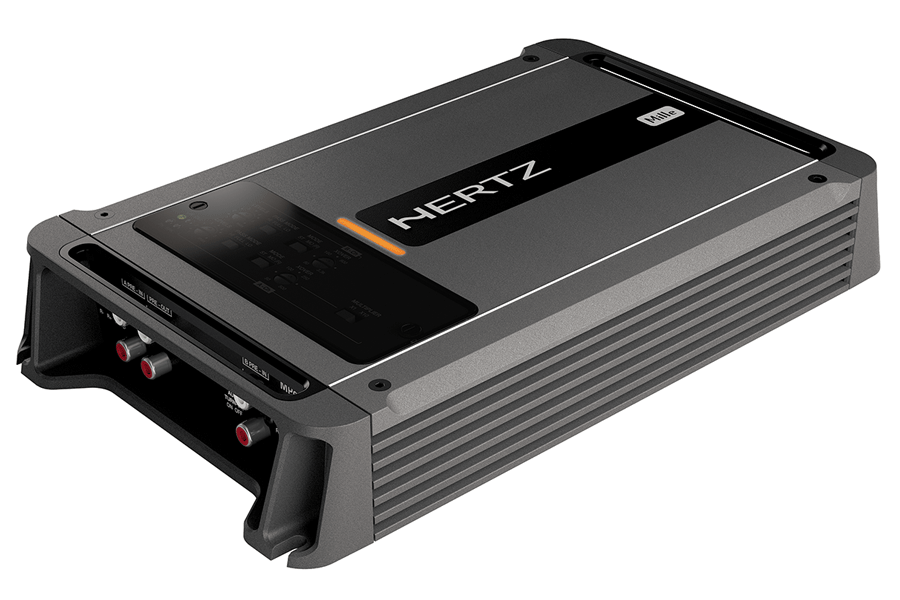 4-channel car amplifier — 120 watts RMS x 4