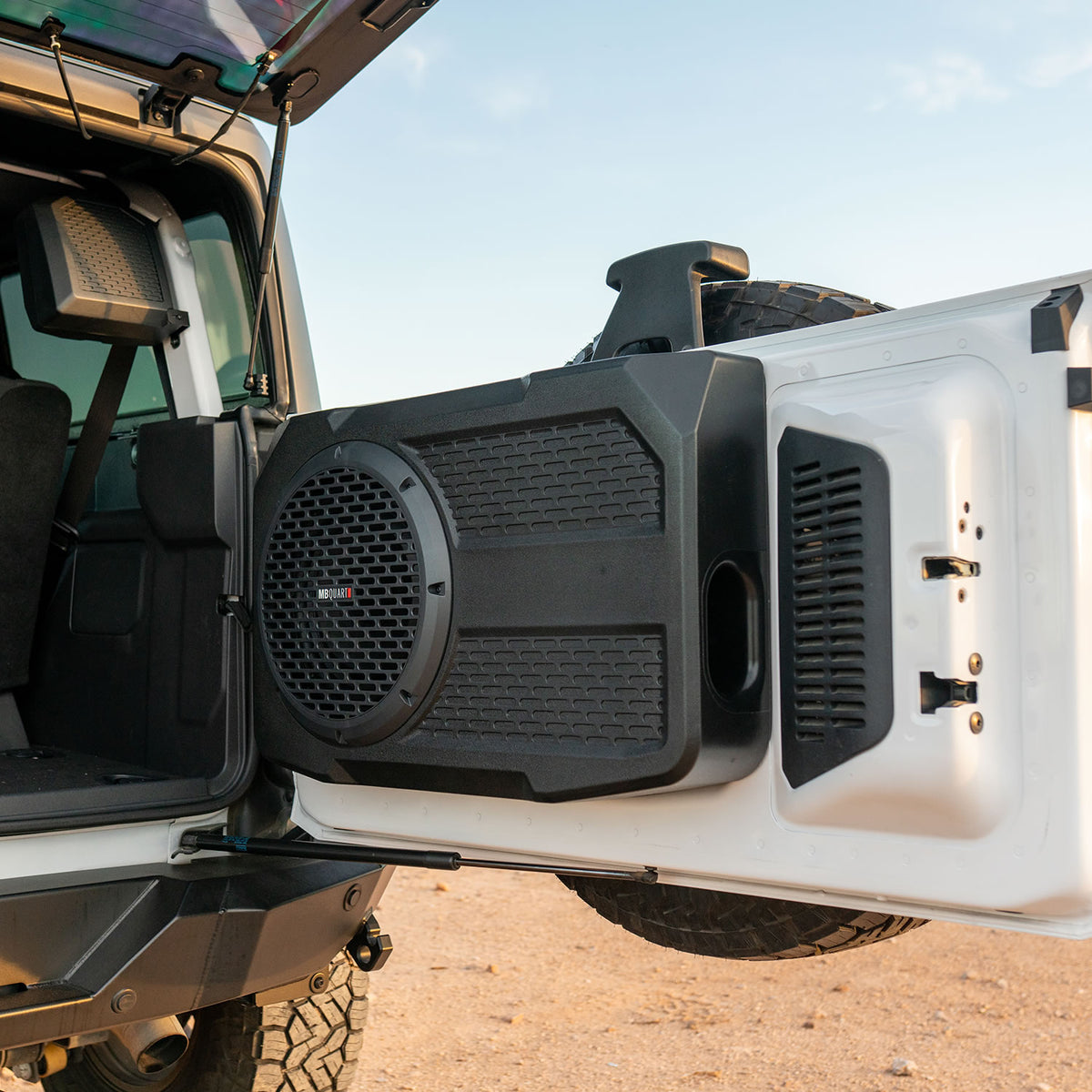 Ford Bronco 2021-Current 400 Watt 12-Inch Tailgate Mounted Subwoofer System