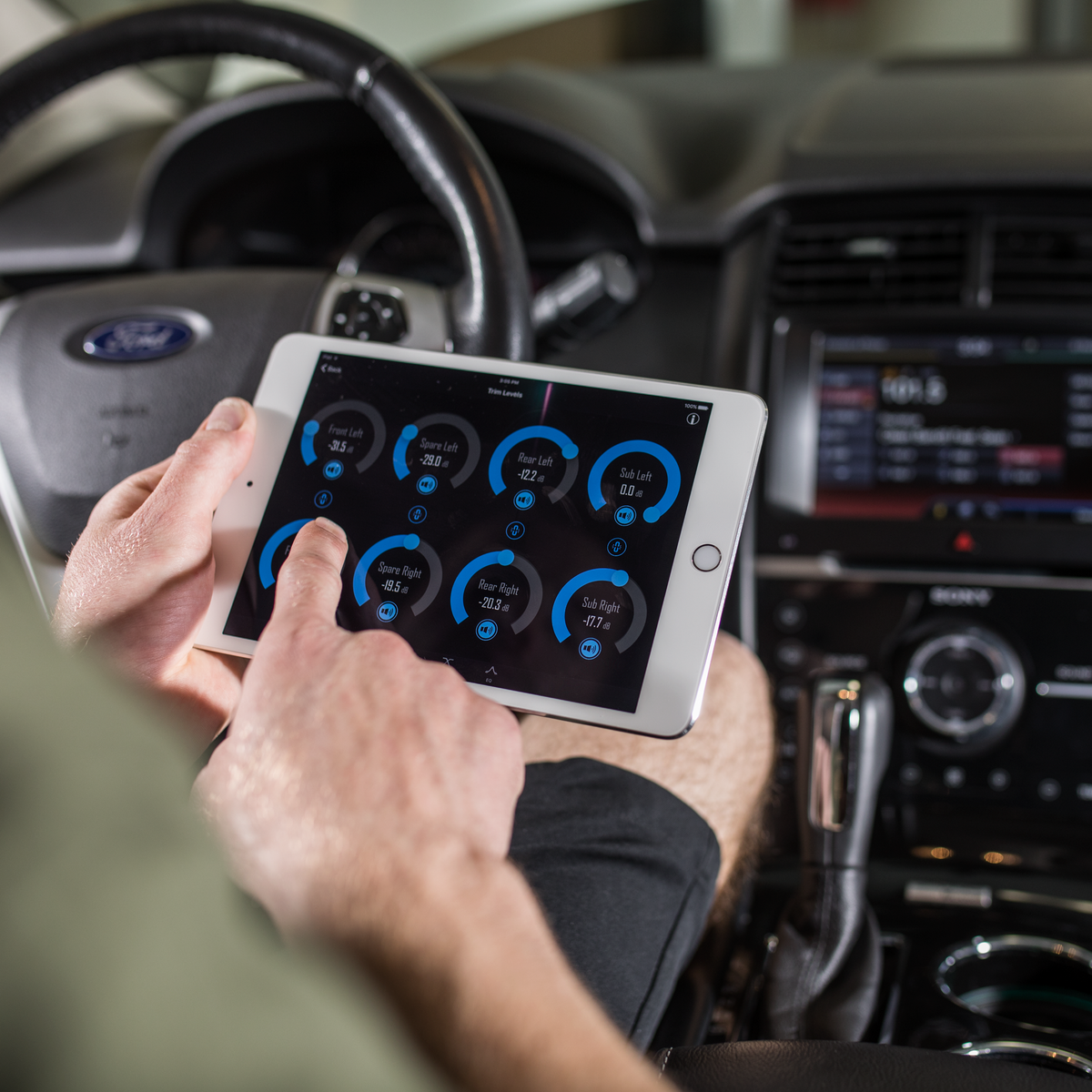 Digital Signal Processor with built-in Maestro AR.